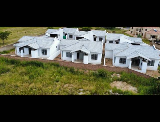 3 BEDROOM TOWNHOUSE FOR SALE IN CELTIC MEADOWS